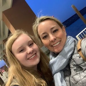 Meet your Posher, Heather